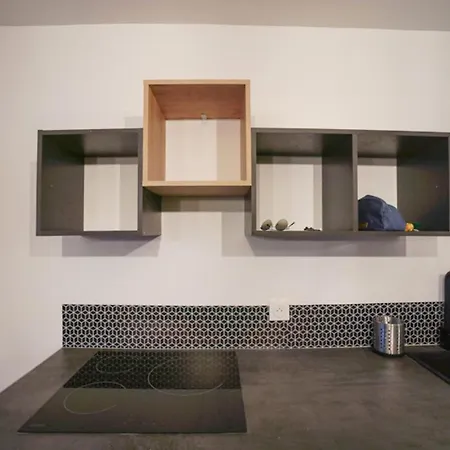Apartment Spacious Apt On The Grands Boulevards *