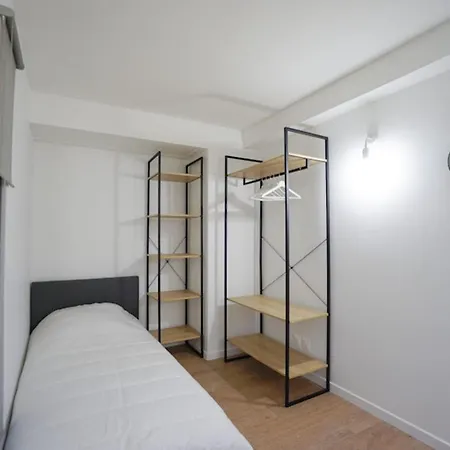 Spacious Apt On The Grands Boulevards Apartment