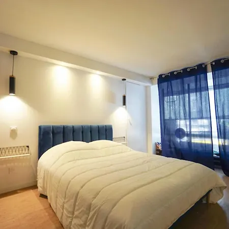 Spacious Apt On The Grands Boulevards Paris