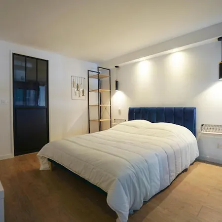 Spacious Apt On The Grands Boulevards Apartment Paris